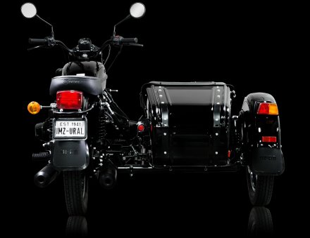 Ural Dark Force, vista del sable laser